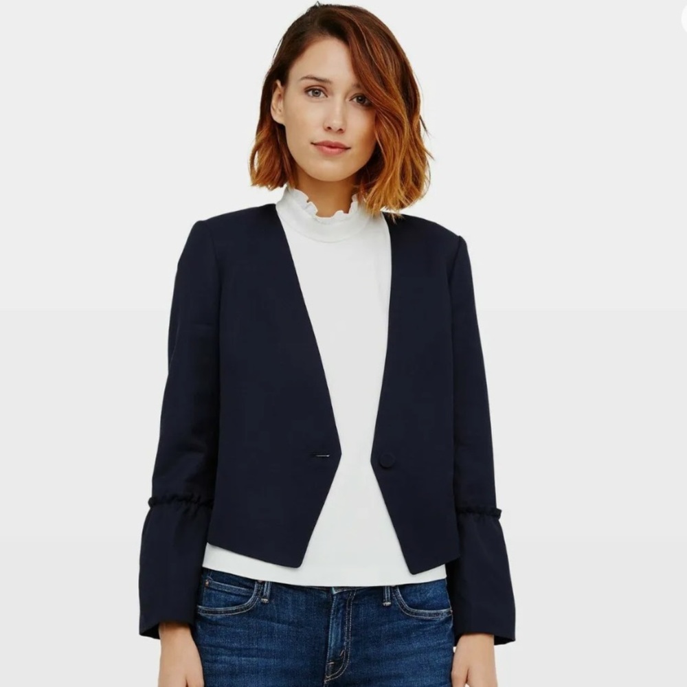Club Monaco Navy Blue Cropped Bell Sleeve Blazer Size 00